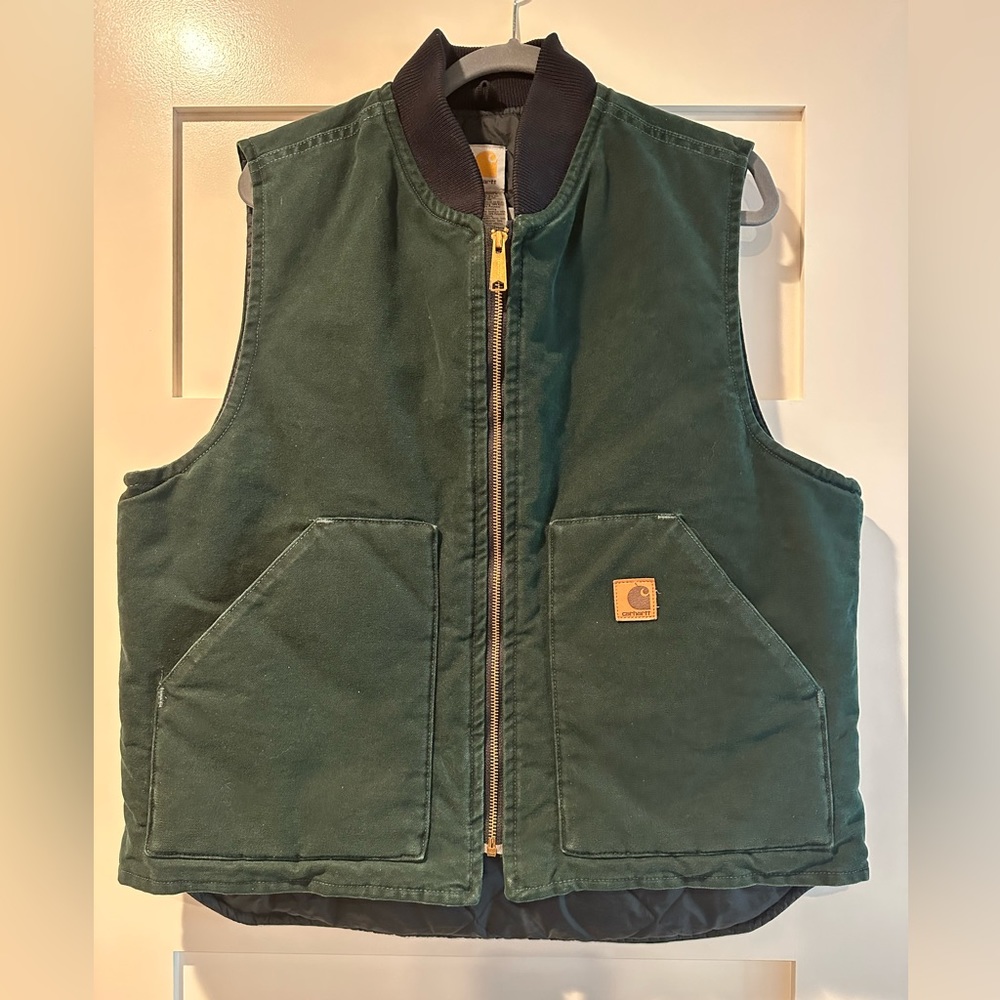 Mens large Carhartt dark green vest